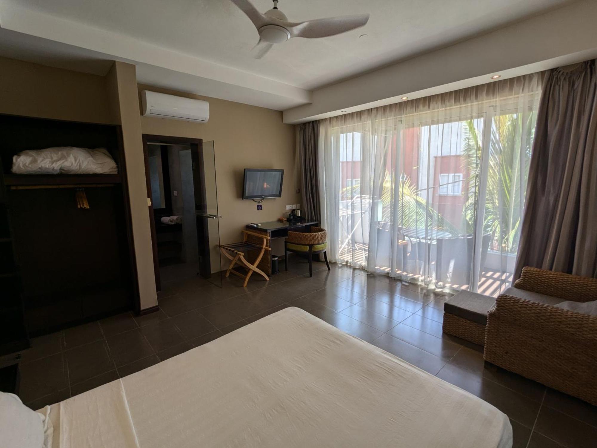 Dodola Lodge Pereybere Beach Bagian luar foto