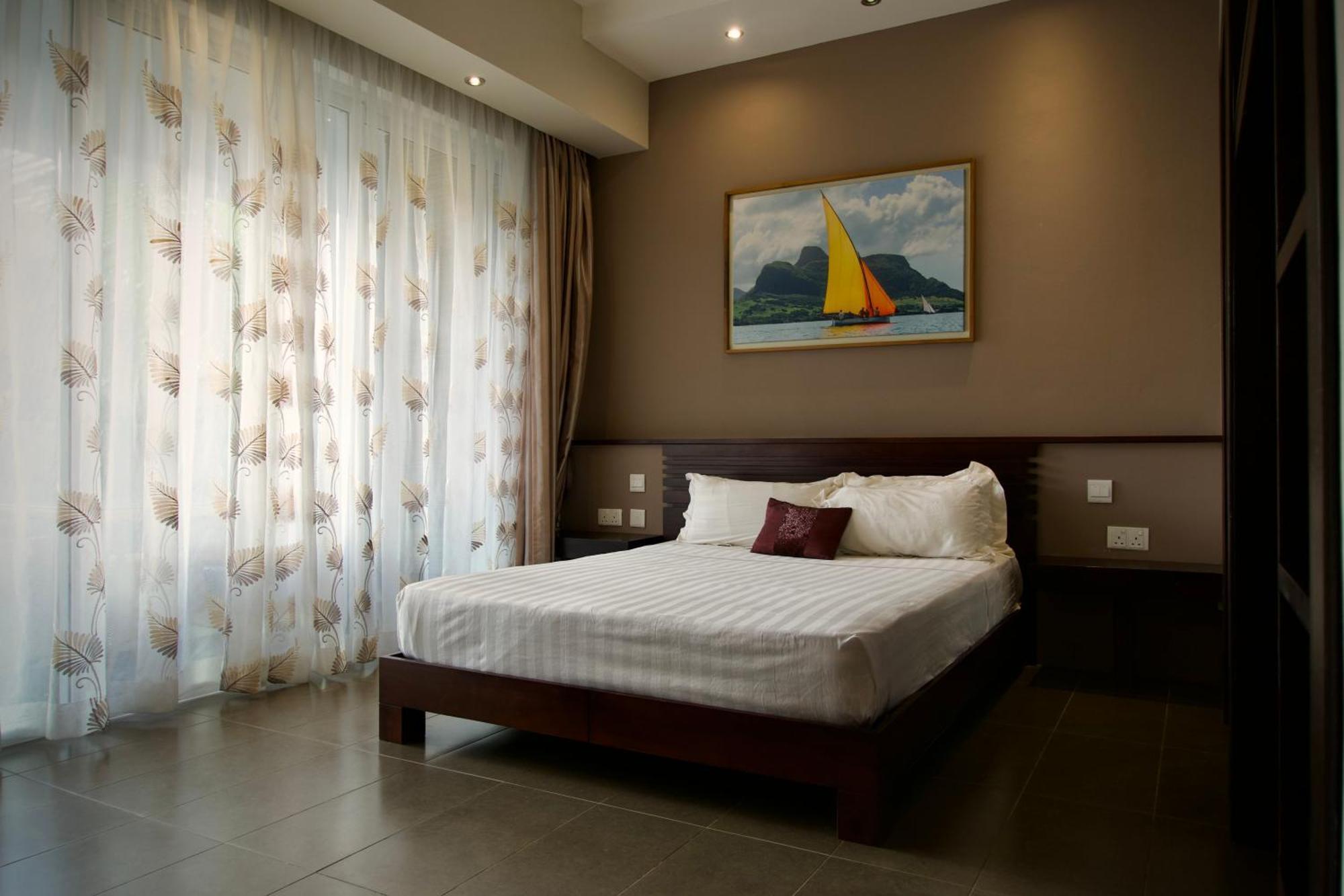 Dodola Lodge Pereybere Beach Bagian luar foto